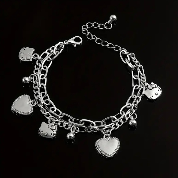 🎀 Hello Kitty Chain Charm Bracelet - Picture 2 of 3